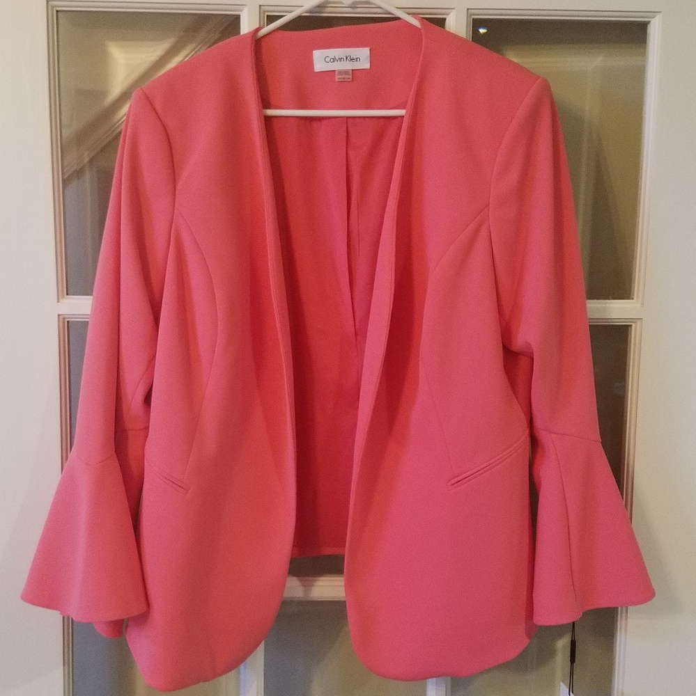 Calvin Klein NWT bell sleeve blazer, size 16W